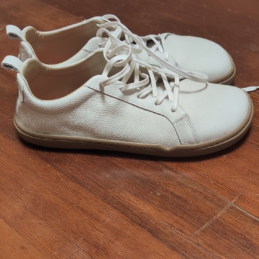 White Casual Sneakers